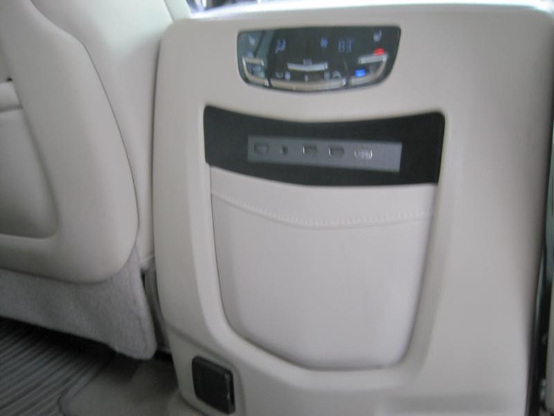 Cadillac Escalade 2WD 4dr Premium Luxury 2019