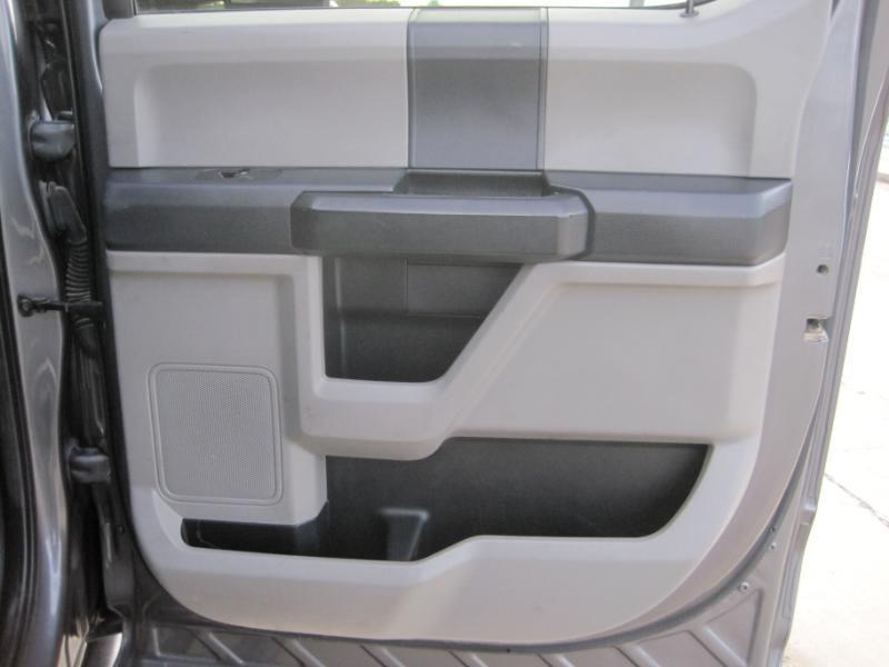 Ford F-350 SD FX4 Crew Cab Long Bed 4WD 2022