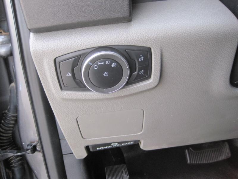 Ford F-350 SD FX4 Crew Cab Long Bed 4WD 2022