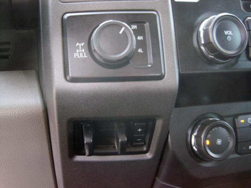 Ford F-350 SD FX4 Crew Cab Long Bed 4WD 2022