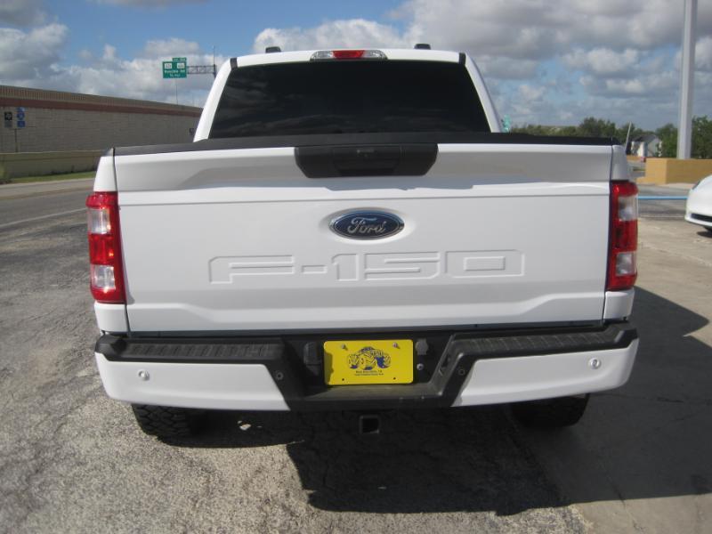 Ford F-150 STX 4WD SuperCab 6.5' Box 2023