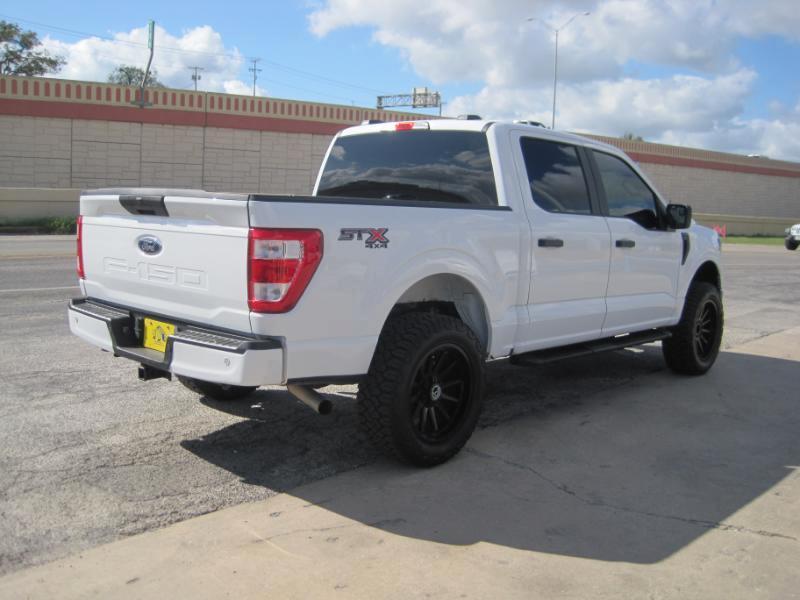 Ford F-150 STX 4WD SuperCab 6.5' Box 2023