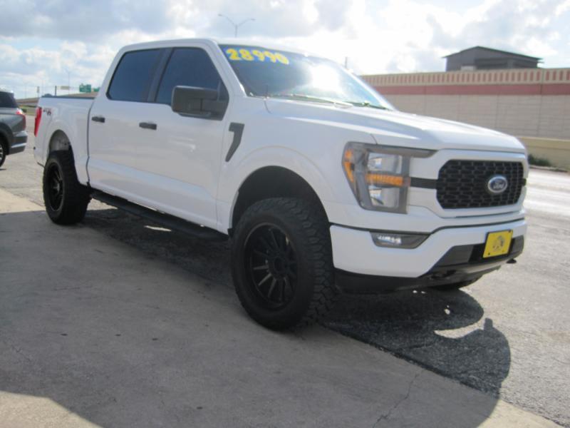 Ford F-150 STX 4WD SuperCab 6.5' Box 2023