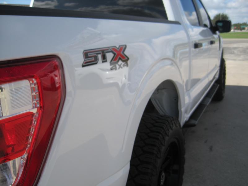 Ford F-150 STX 4WD SuperCab 6.5' Box 2023