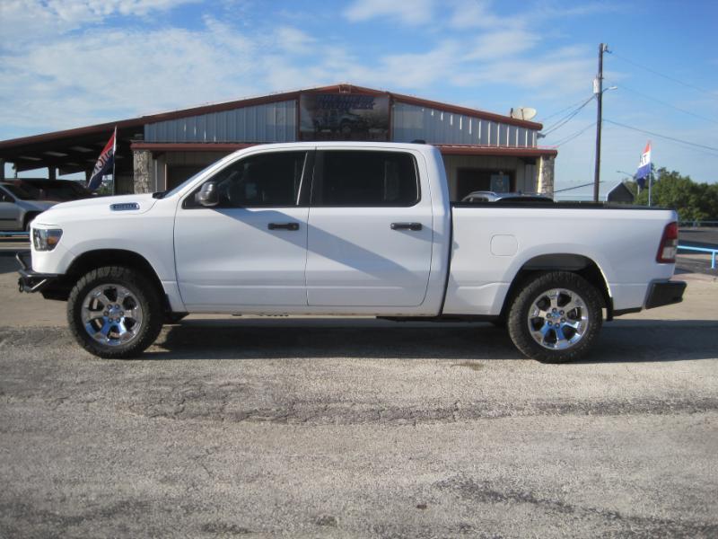 RAM 1500 Tradesman Crew Cab LWB 4WD 2023
