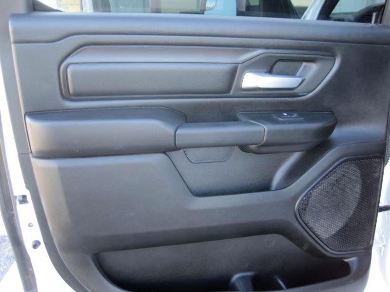 RAM 1500 Tradesman Crew Cab LWB 4WD 2023