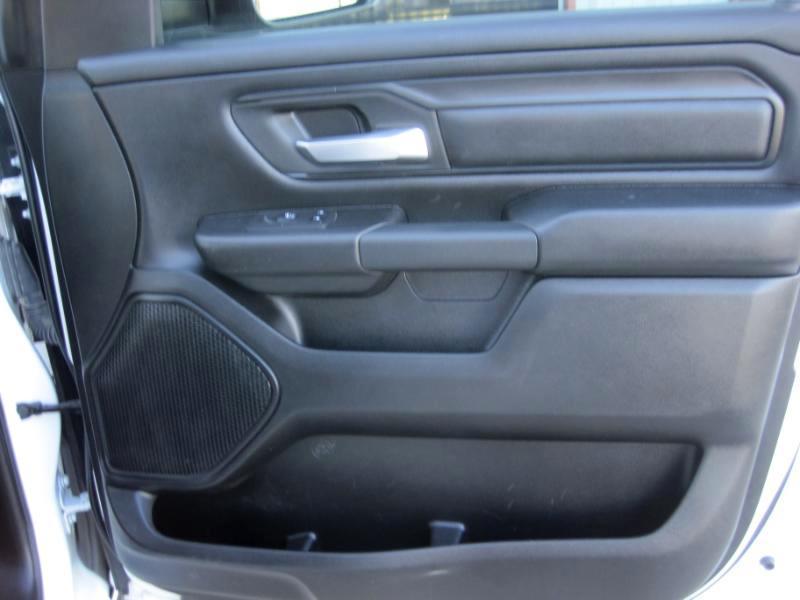 RAM 1500 Tradesman Crew Cab LWB 4WD 2023