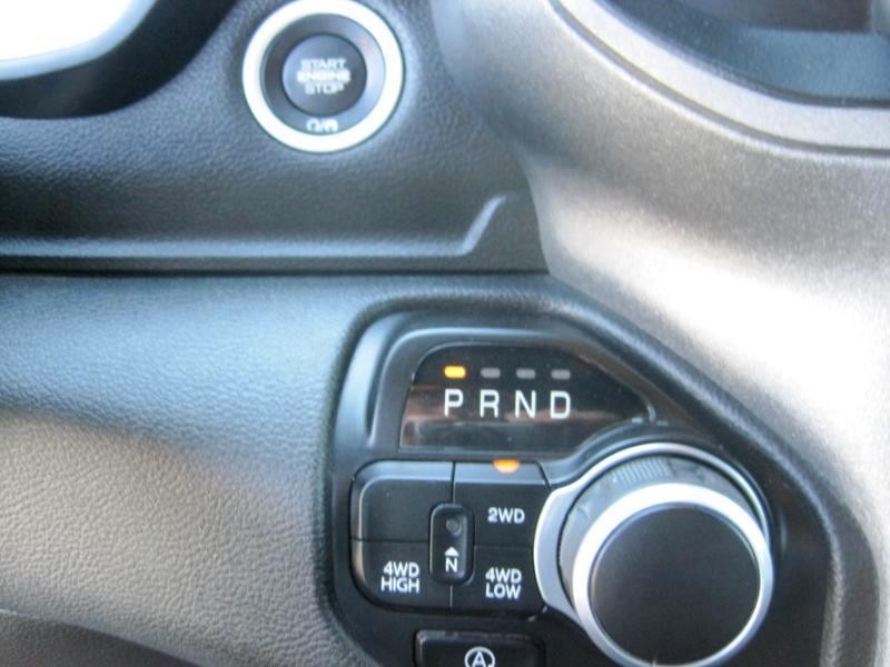 RAM 1500 Tradesman Crew Cab LWB 4WD 2023