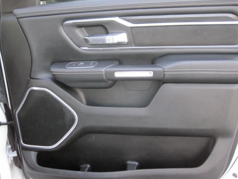 RAM 1500 Laramie Crew Cab LWB 4WD 2023