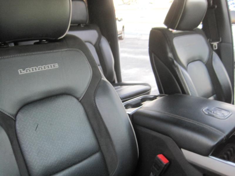 RAM 1500 Laramie Crew Cab LWB 4WD 2023