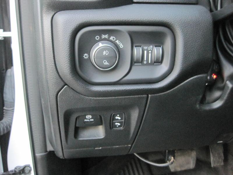 RAM 1500 Laramie Crew Cab LWB 4WD 2023