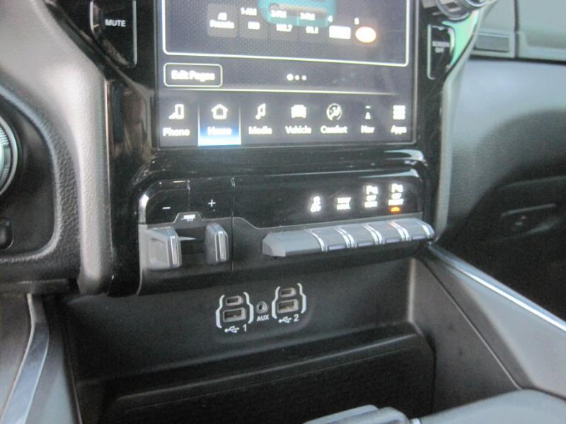 RAM 1500 Laramie Crew Cab LWB 4WD 2023