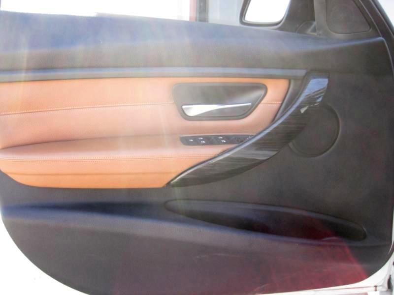 BMW 3-Series 328i Sedan 2013