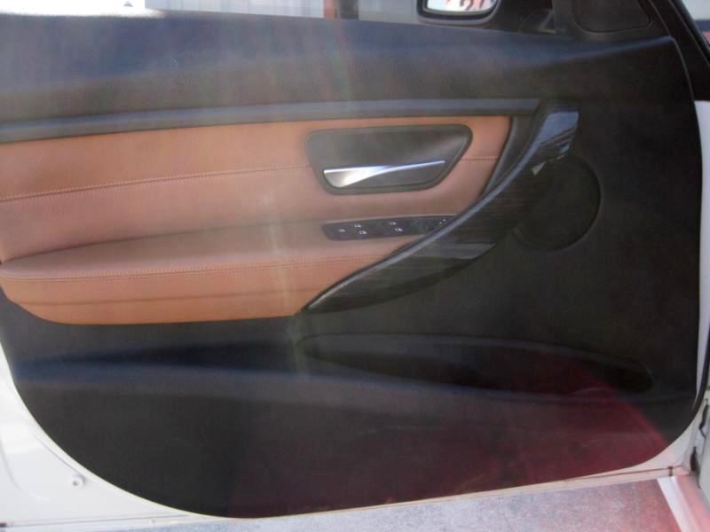 BMW 3-Series 328i Sedan 2013