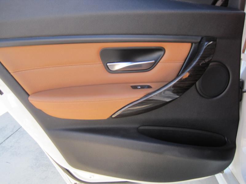 BMW 3-Series 328i Sedan 2013