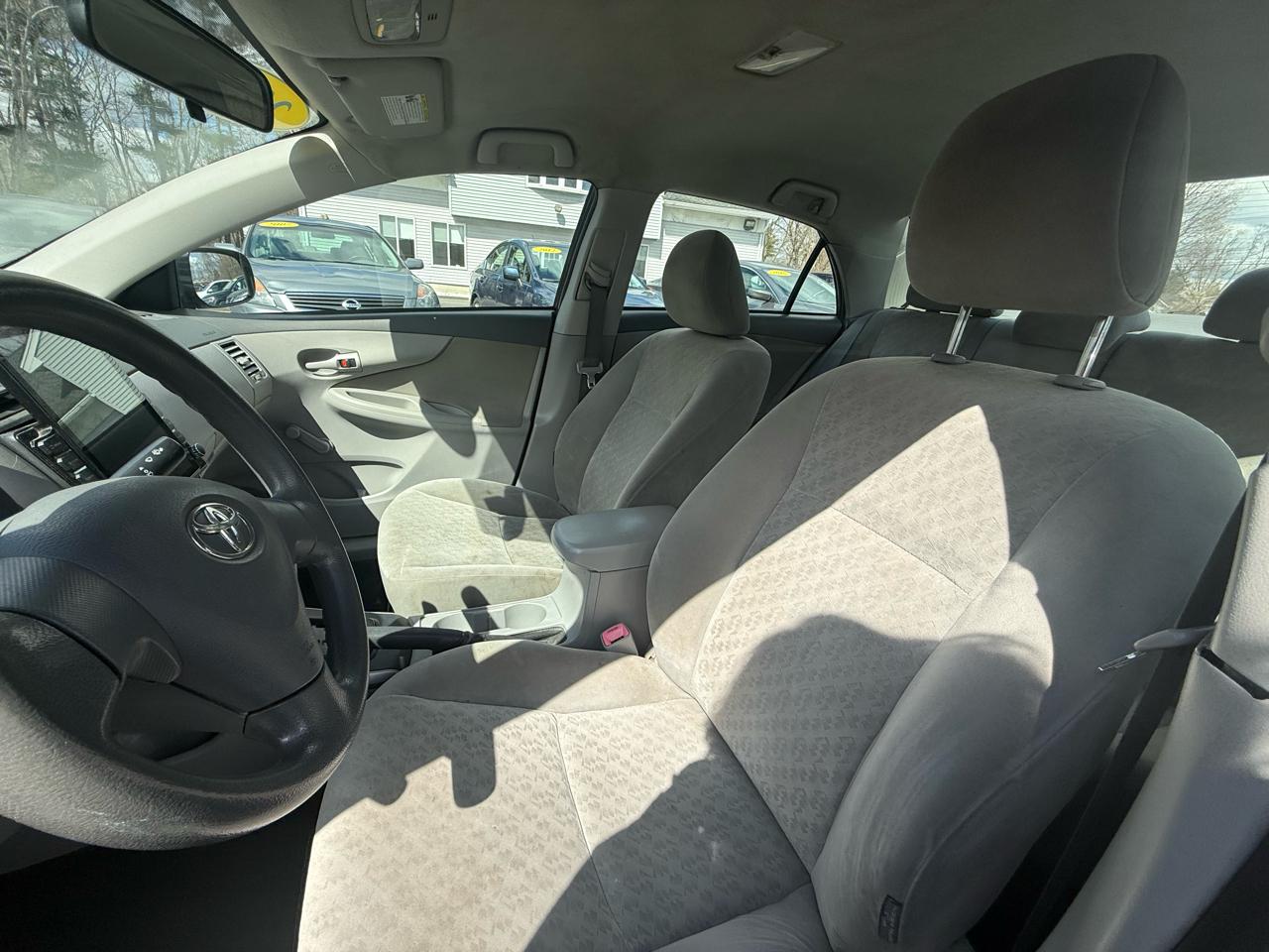 Toyota Corolla  2009