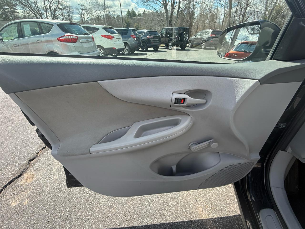 Toyota Corolla  2009