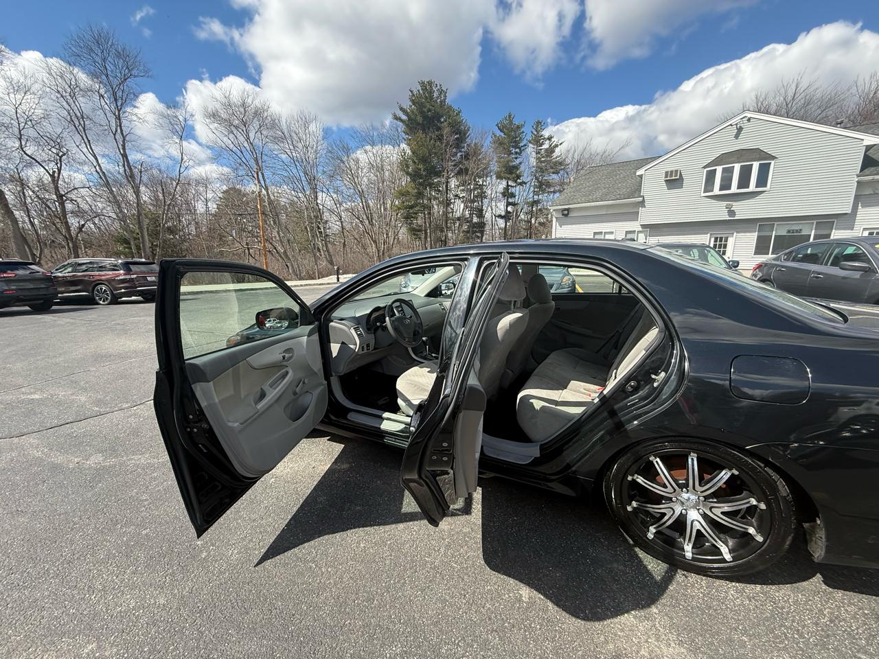 Toyota Corolla  2009