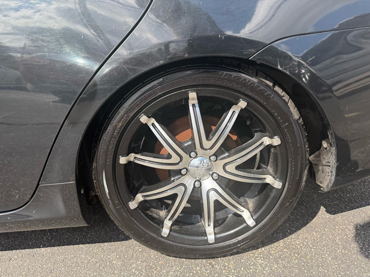 Toyota Corolla  2009