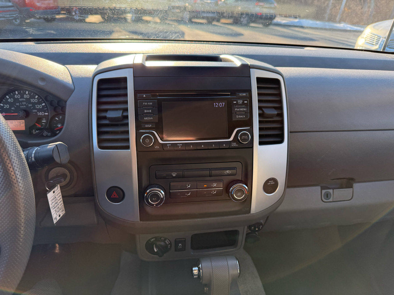 Nissan Frontier Crew Cab 4x4 SV 2018