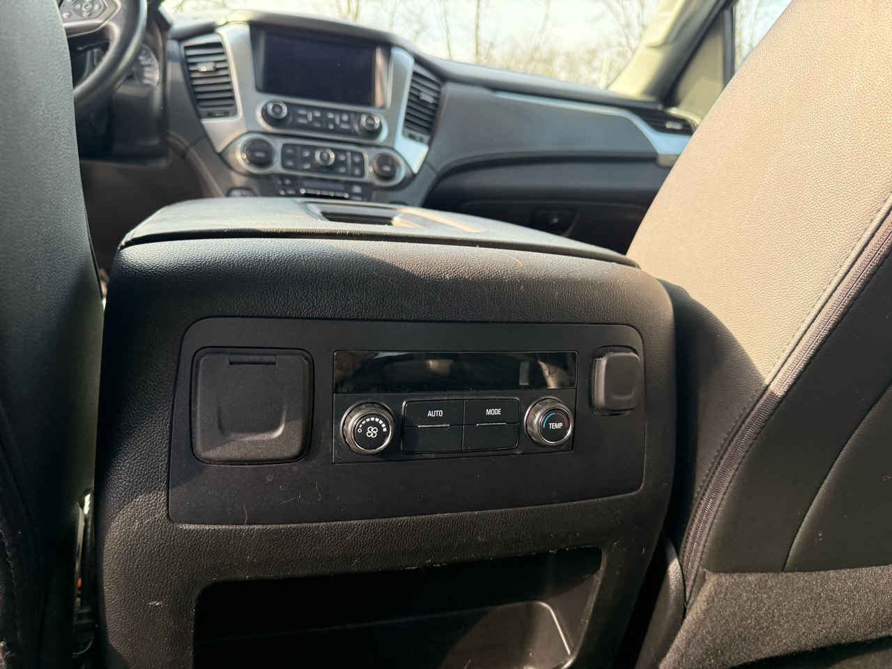 Chevrolet Tahoe  2018