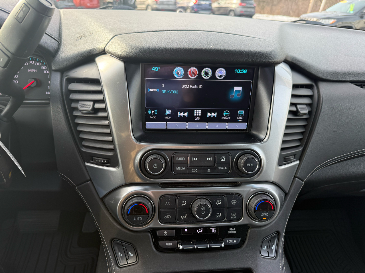 Chevrolet Tahoe  2018