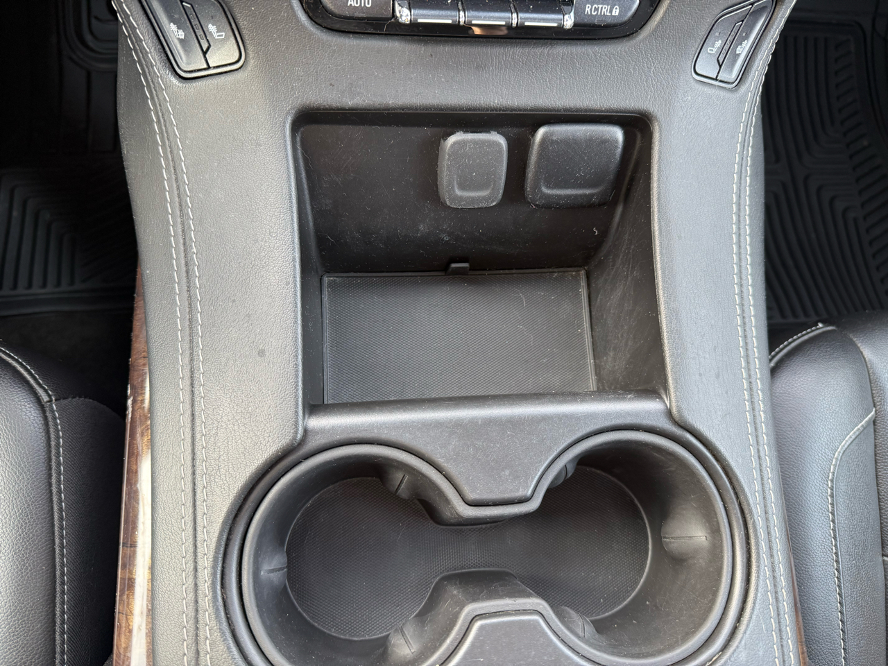 Chevrolet Tahoe  2018