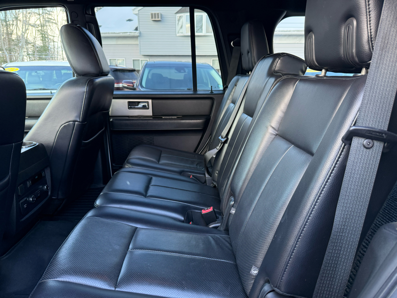 Ford Expedition  2017