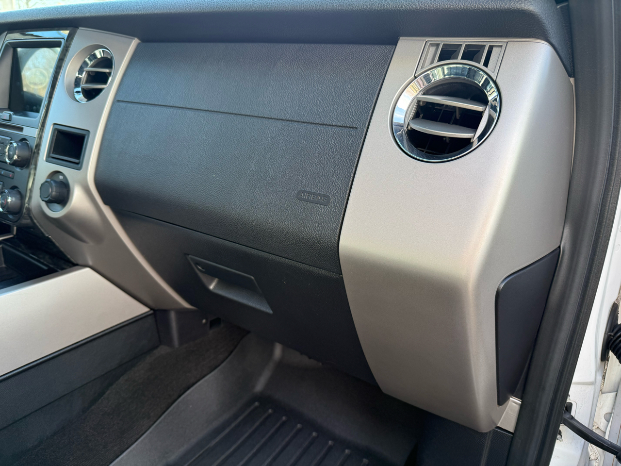 Ford Expedition  2017