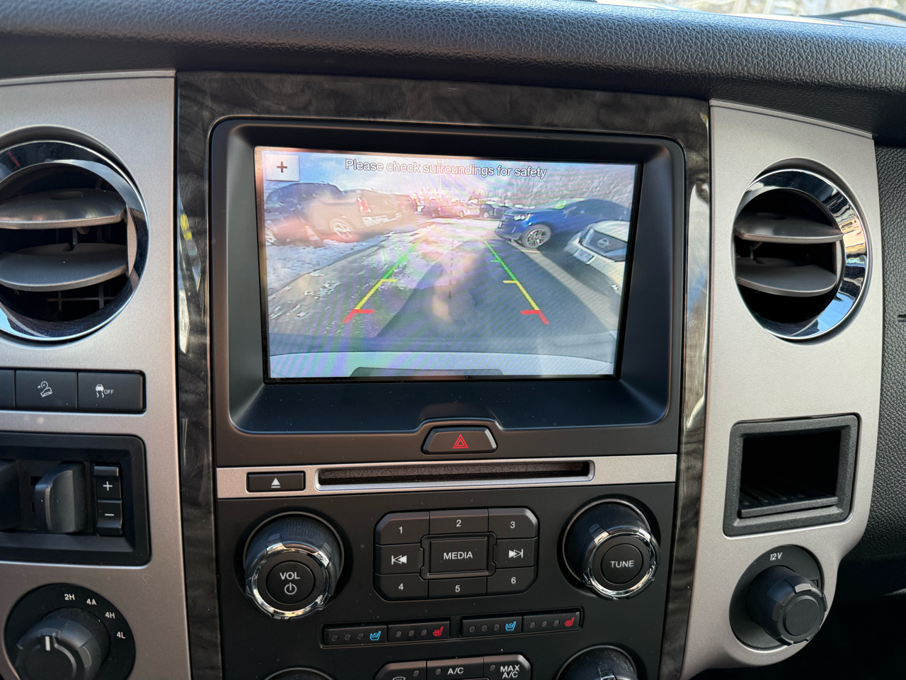 Ford Expedition  2017