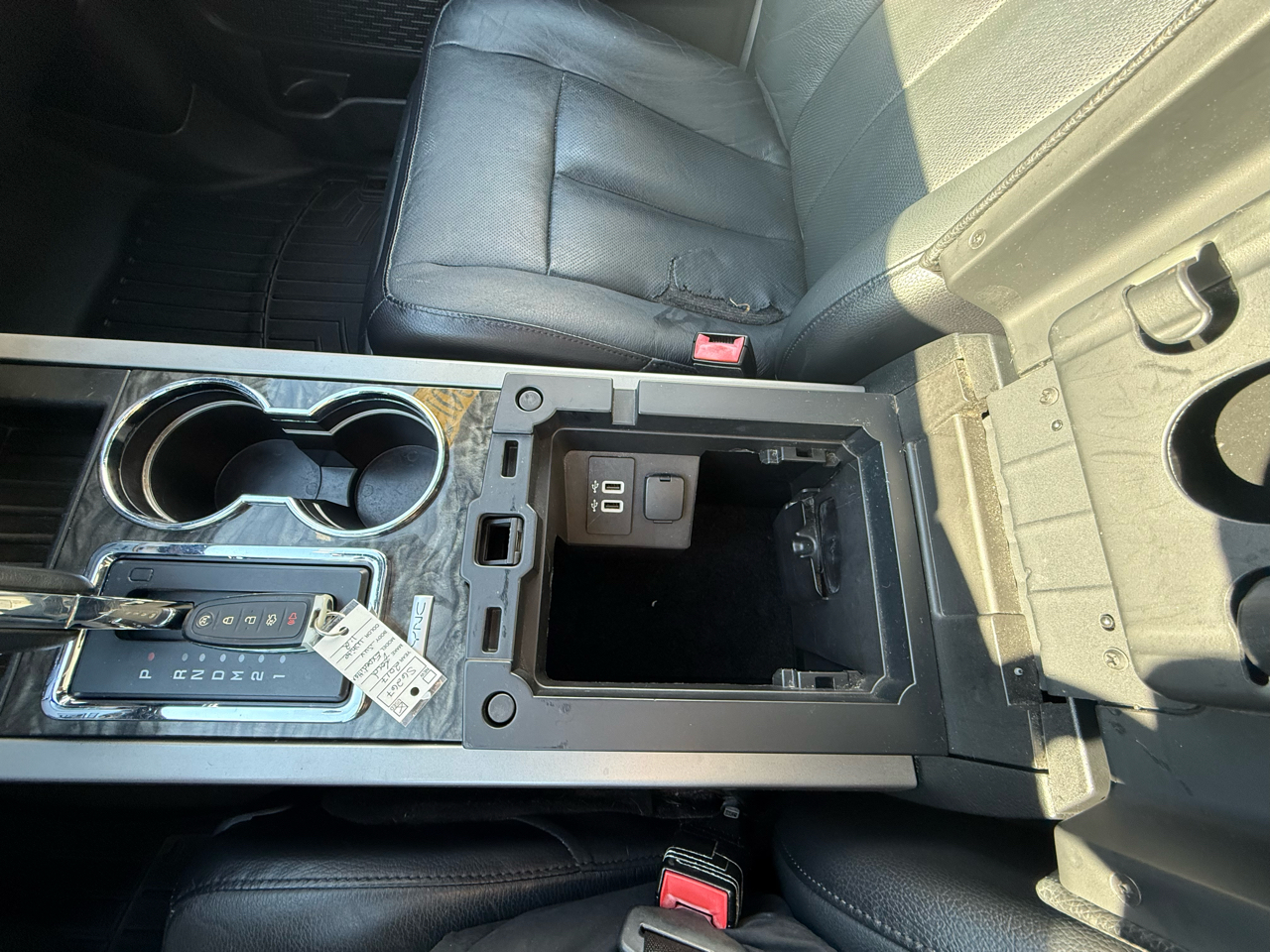 Ford Expedition  2017