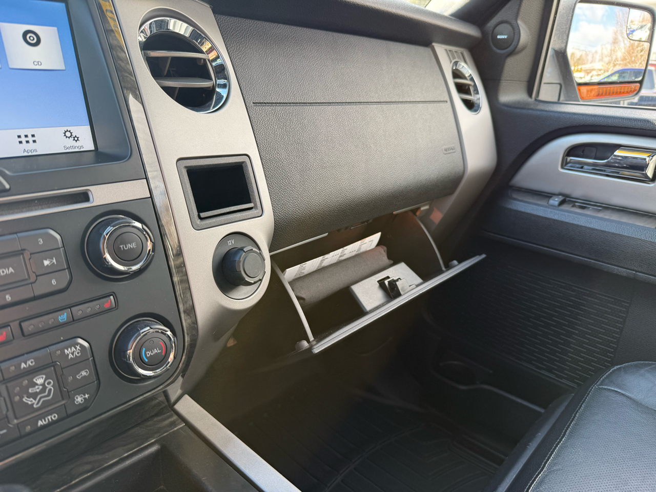 Ford Expedition  2017