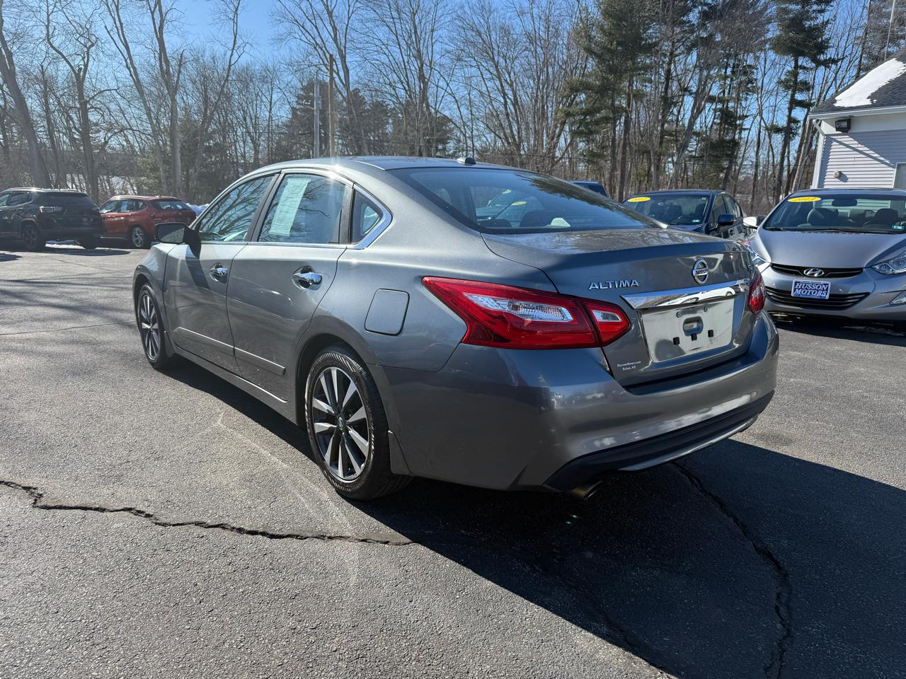 Nissan Altima 2.5 SV 2016