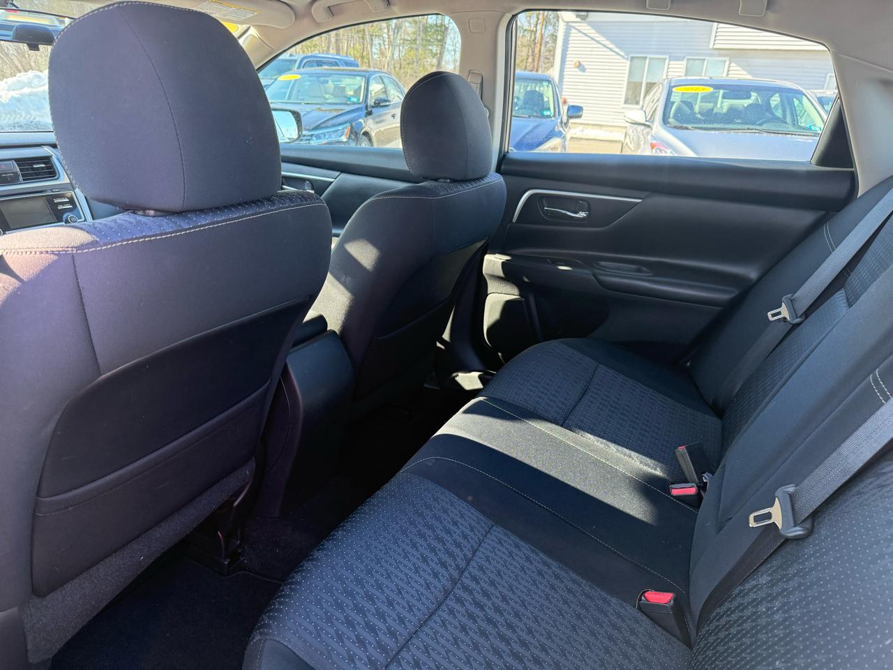 Nissan Altima 2.5 SV 2016