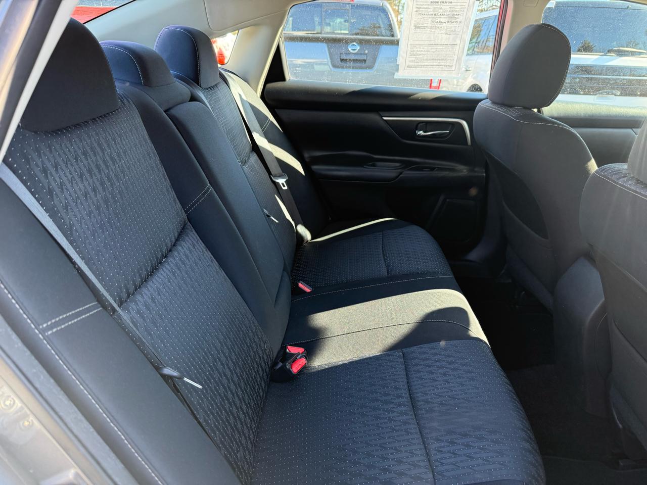 Nissan Altima 2.5 SV 2016