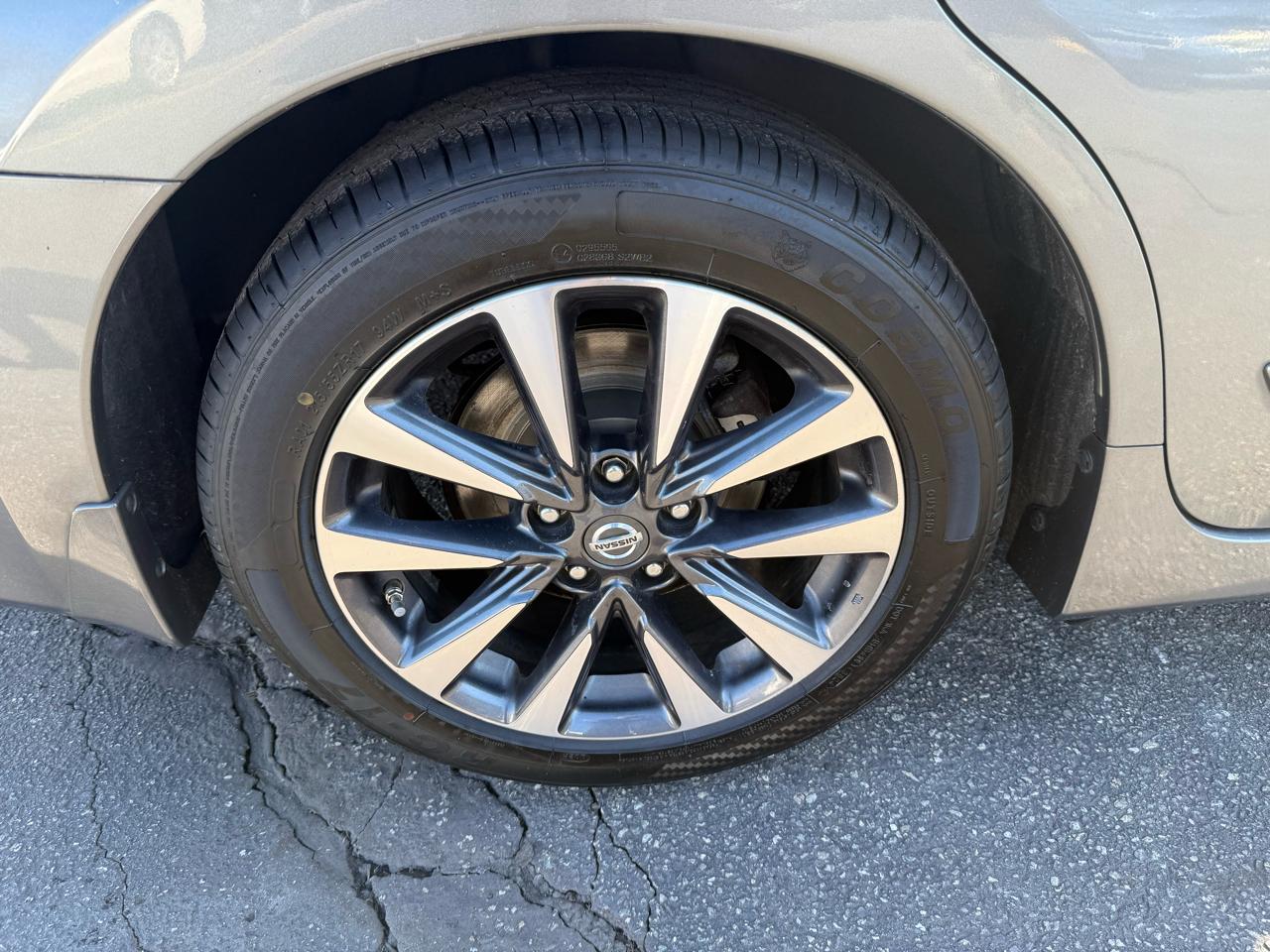 Nissan Altima 2.5 SV 2016