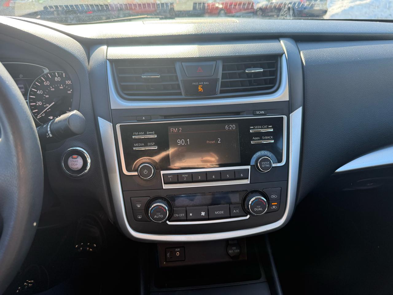 Nissan Altima 2.5 SV 2016