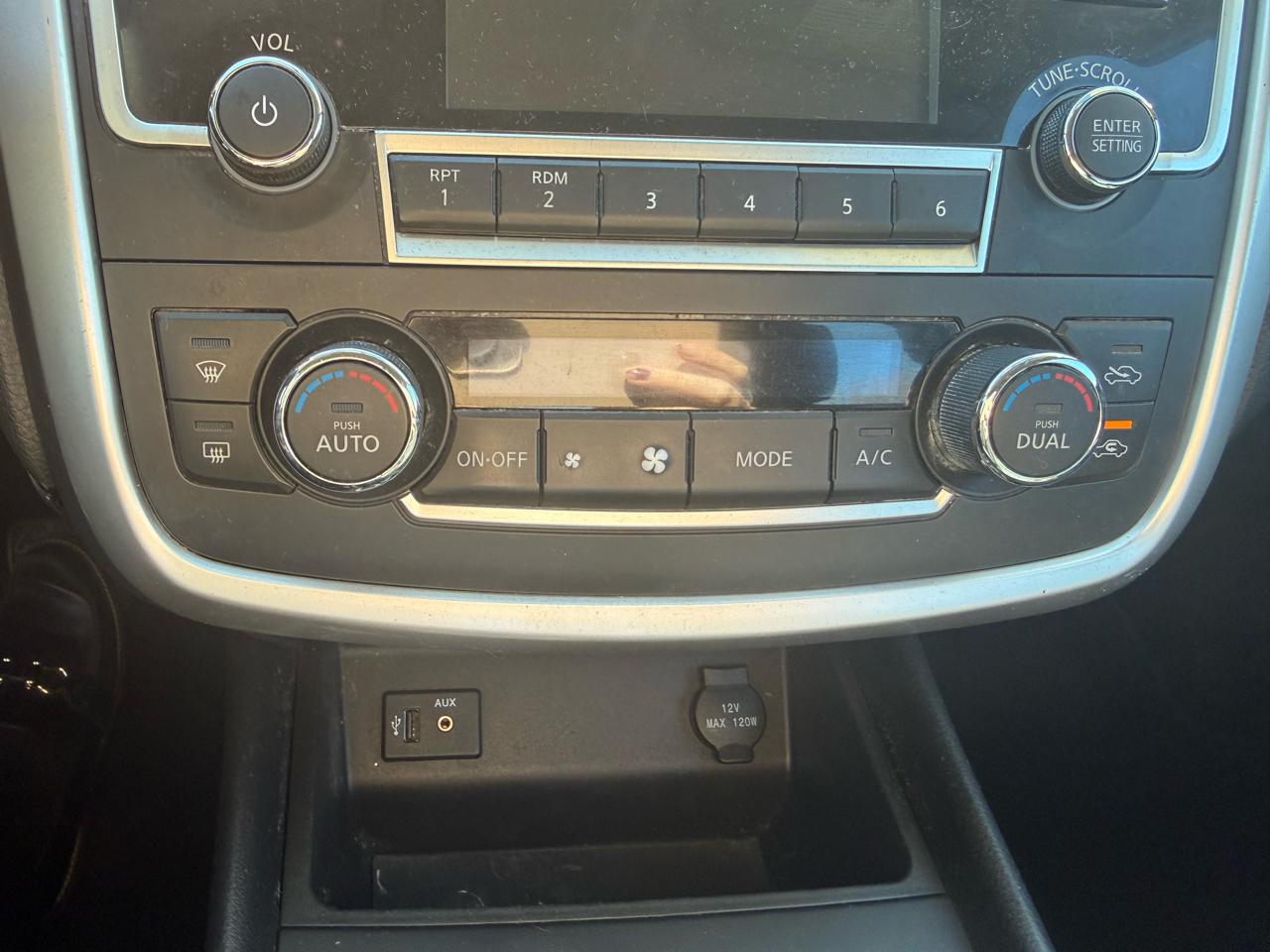 Nissan Altima 2.5 SV 2016