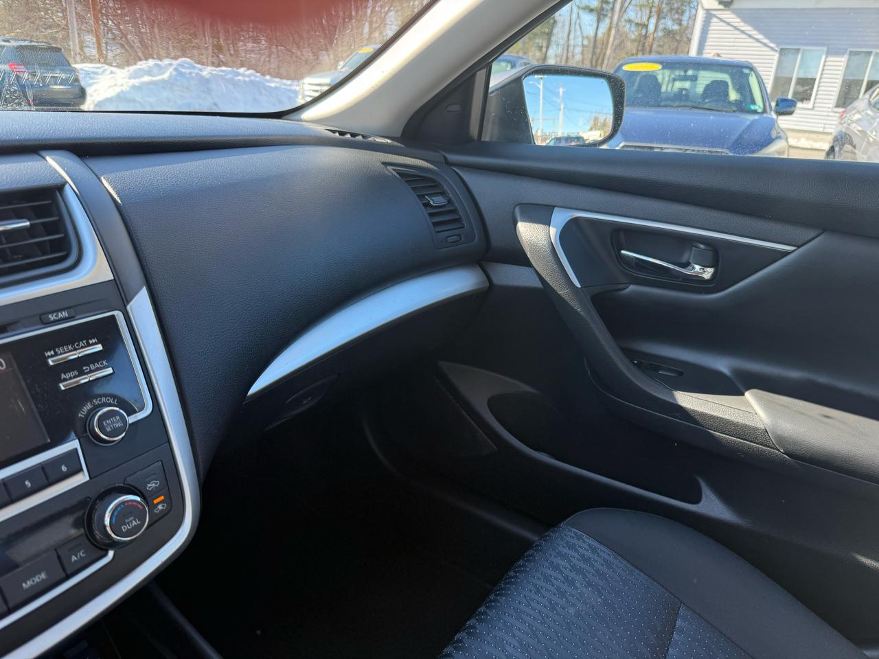 Nissan Altima 2.5 SV 2016