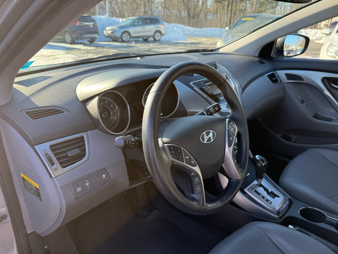 Hyundai Elantra  2013