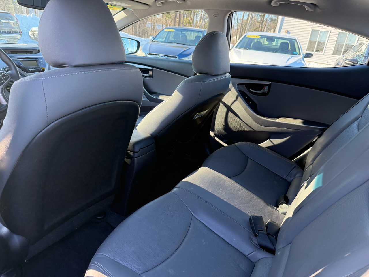 Hyundai Elantra  2013