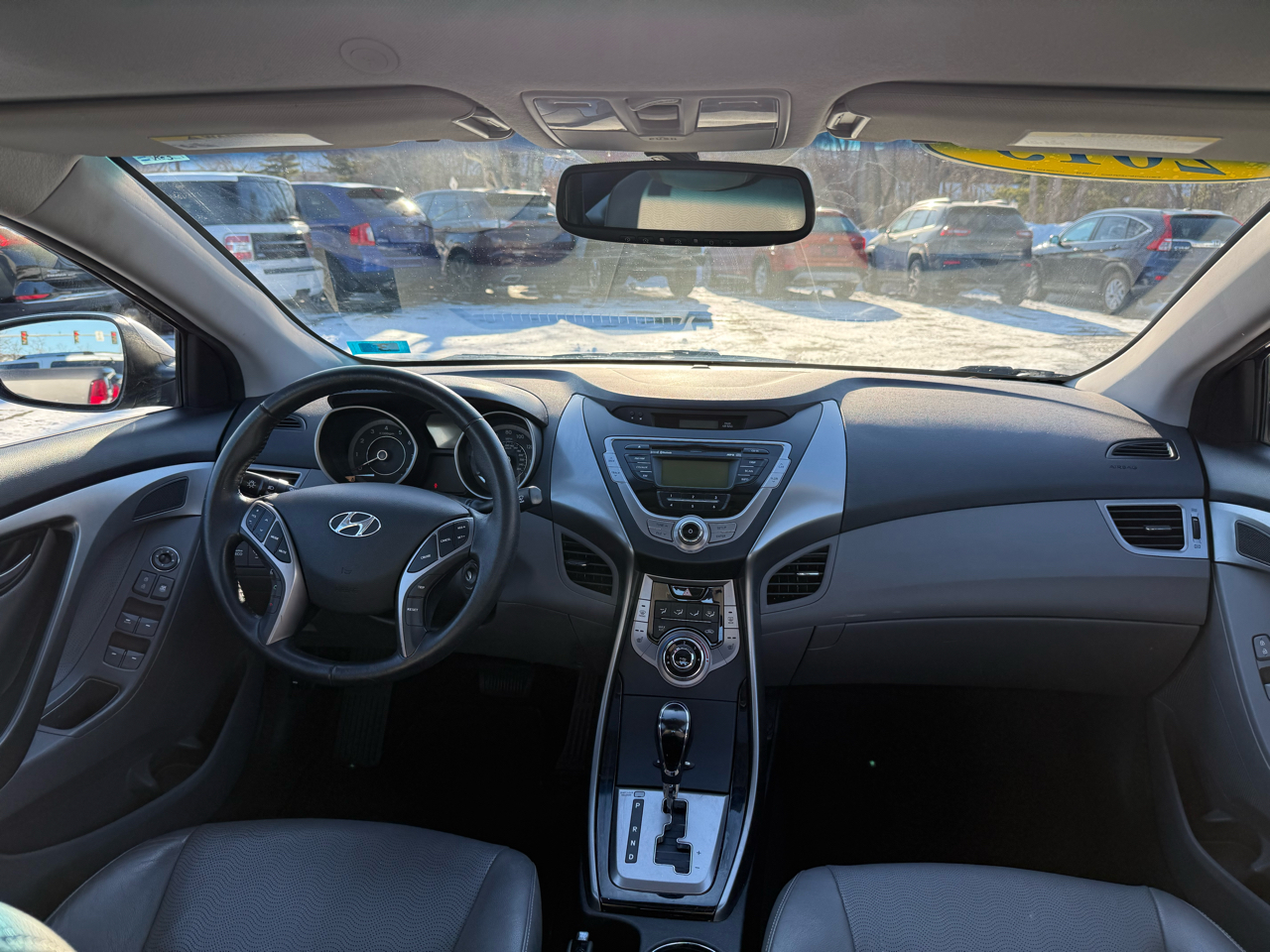 Hyundai Elantra  2013