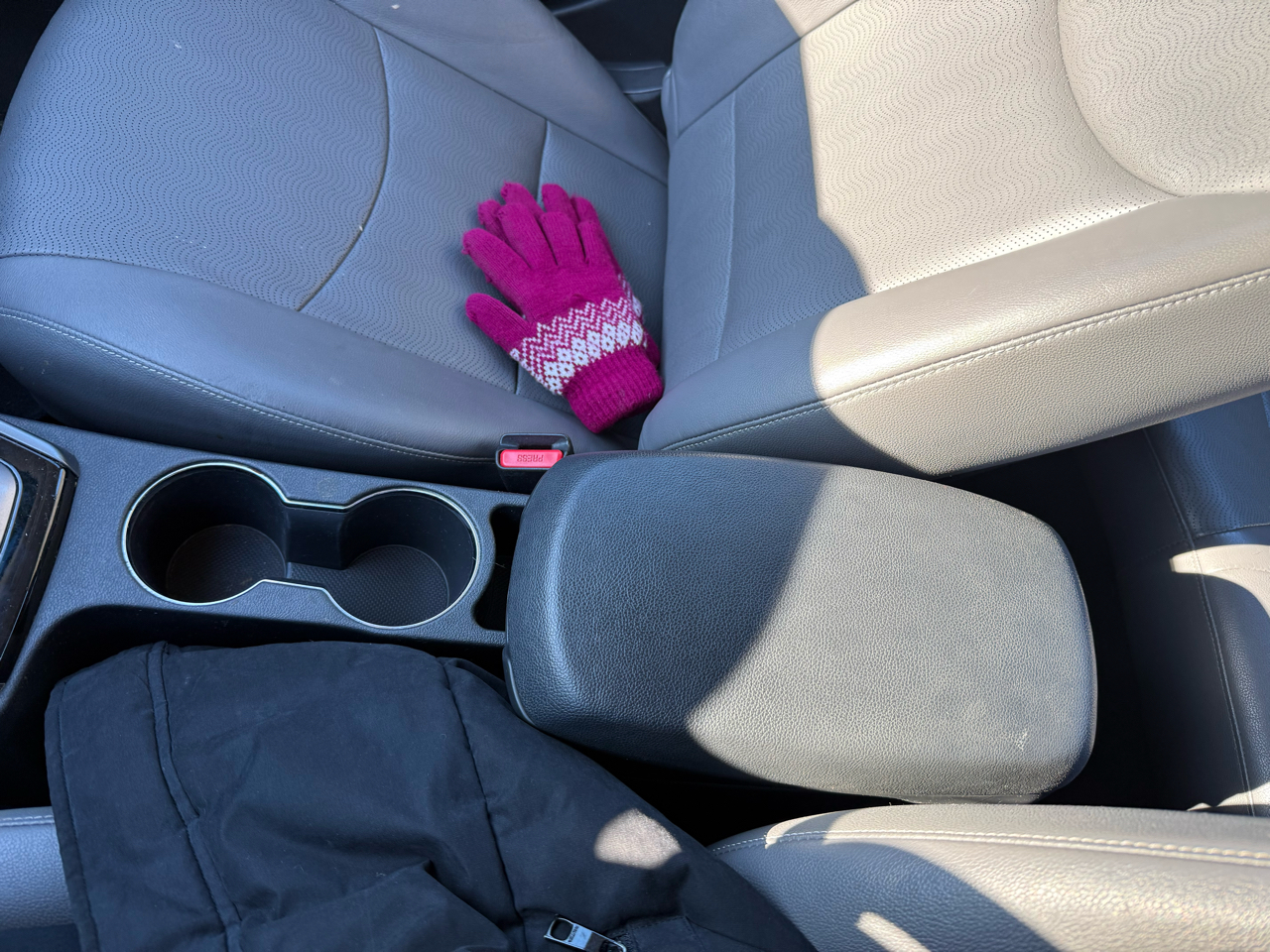 Hyundai Elantra  2013