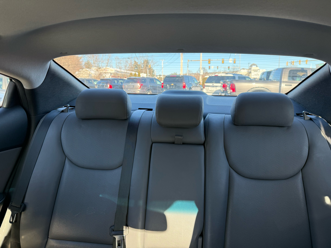 Hyundai Elantra  2013