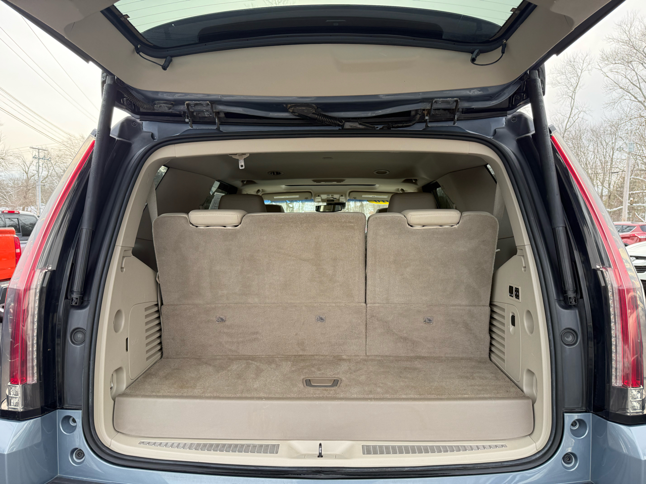 Cadillac Escalade Luxury 2016