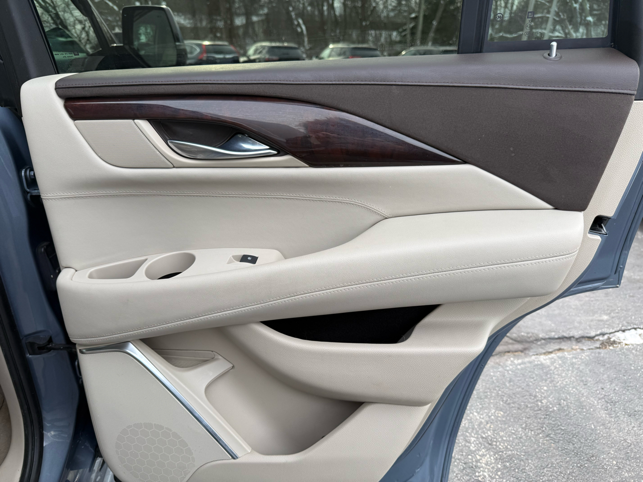 Cadillac Escalade Luxury 2016