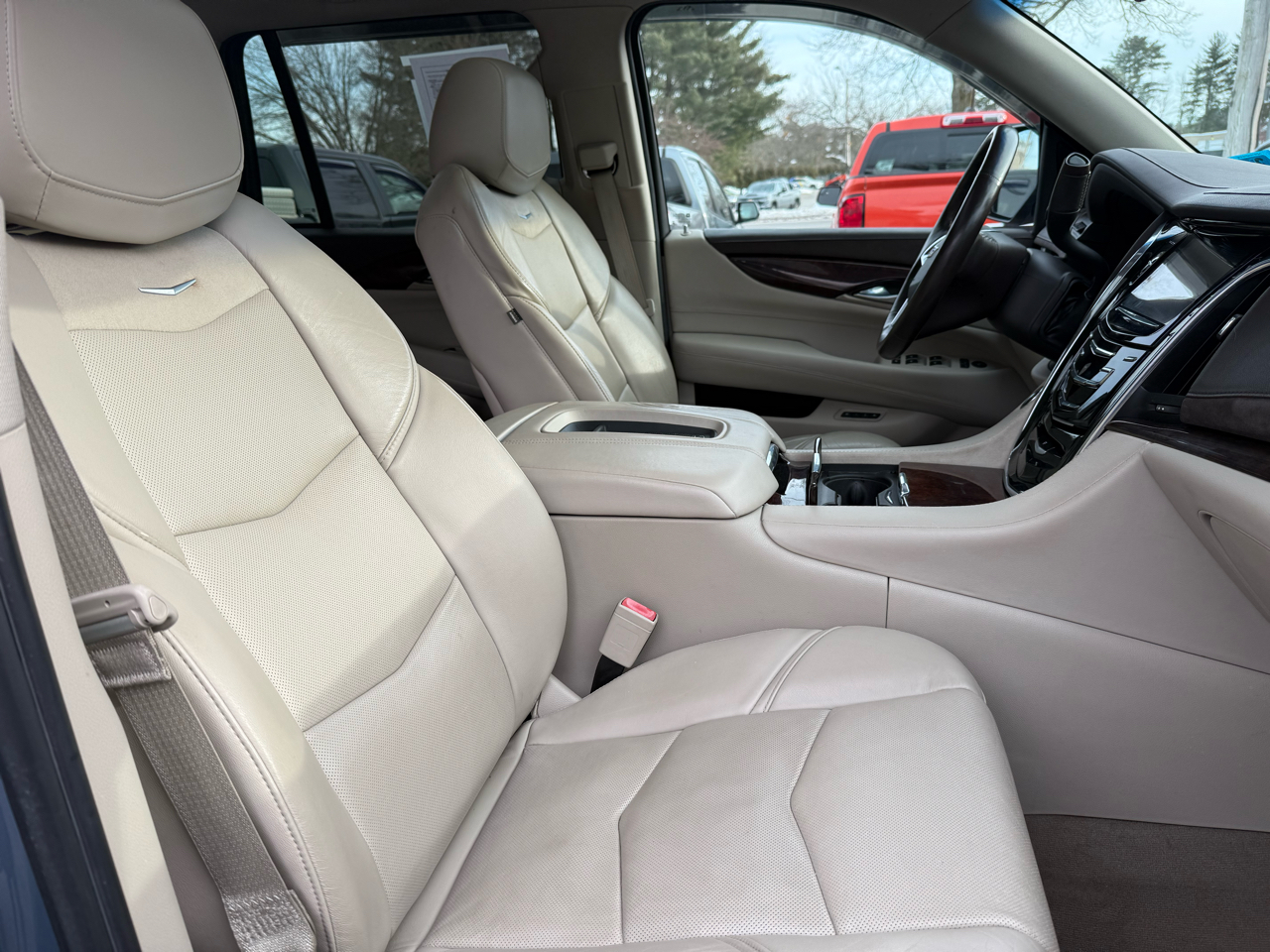 Cadillac Escalade Luxury 2016