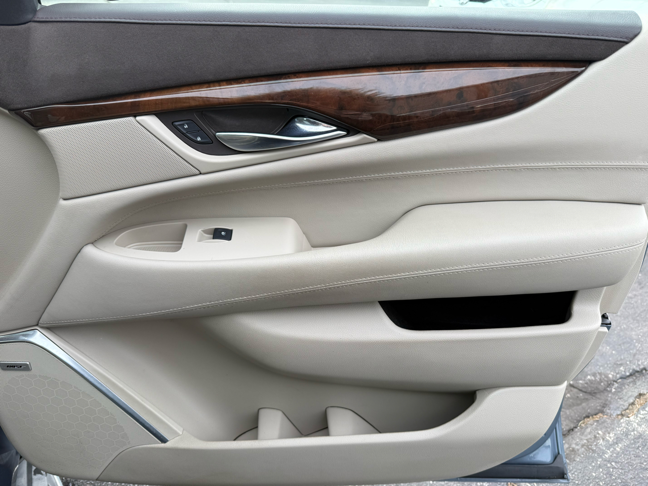 Cadillac Escalade Luxury 2016