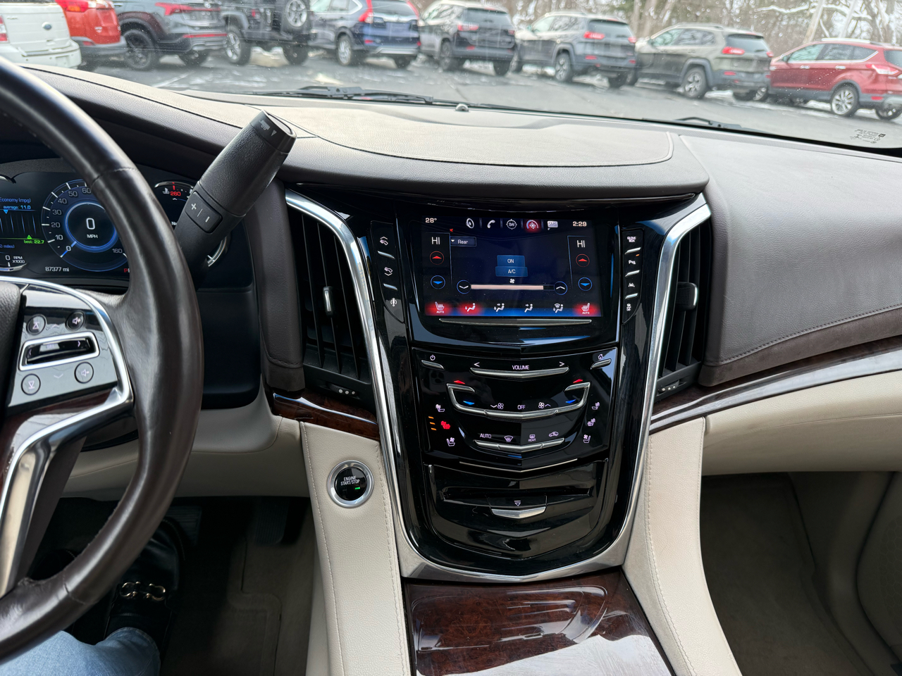 Cadillac Escalade Luxury 2016