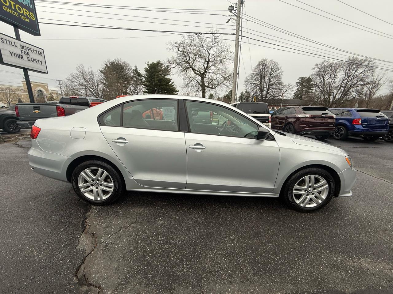 Volkswagen Jetta Sedan  2015